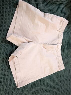 Banana Republic Light Pink Women's Bermuda Shorts
